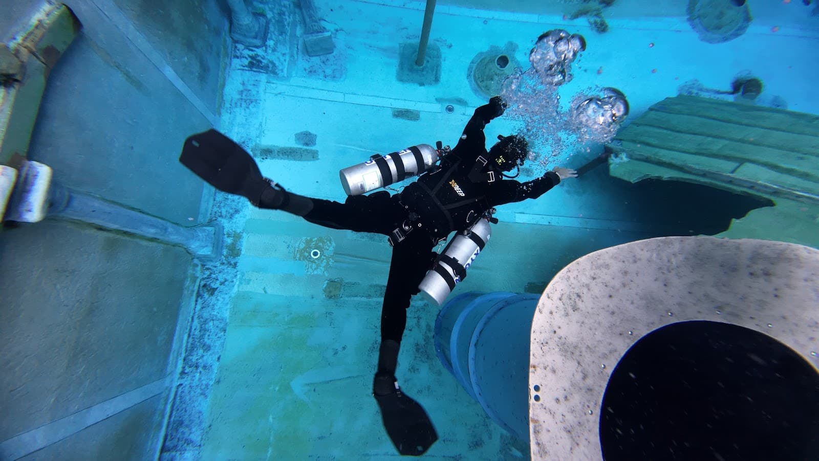 Red Shark Diving