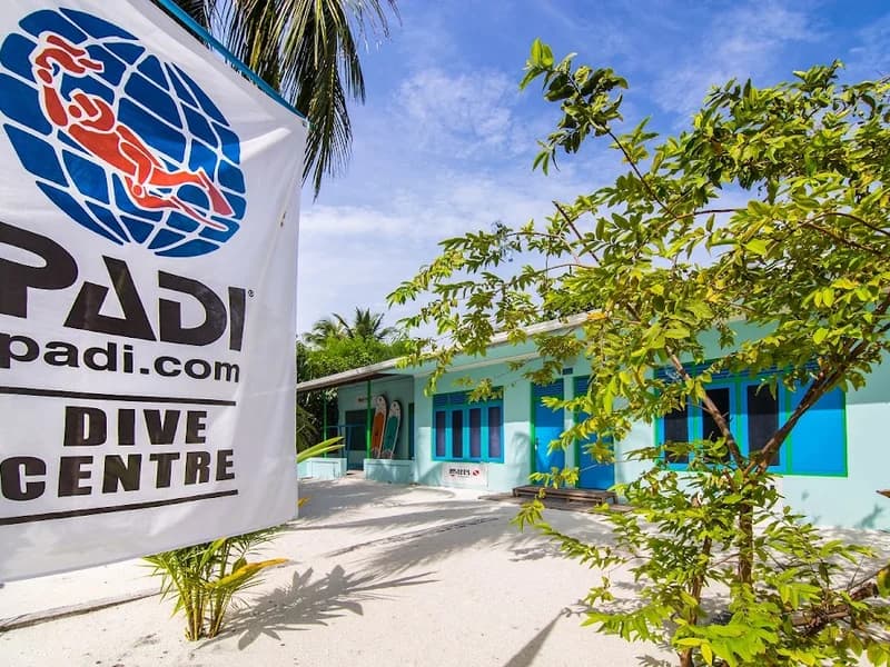 Noohiri Diving & Water Sport Center