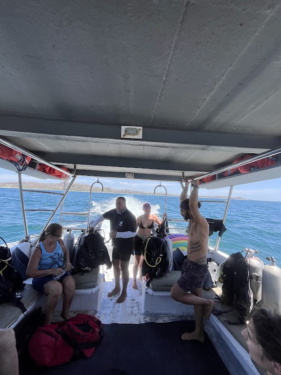Bubble Scuba Diving School Tamarindo