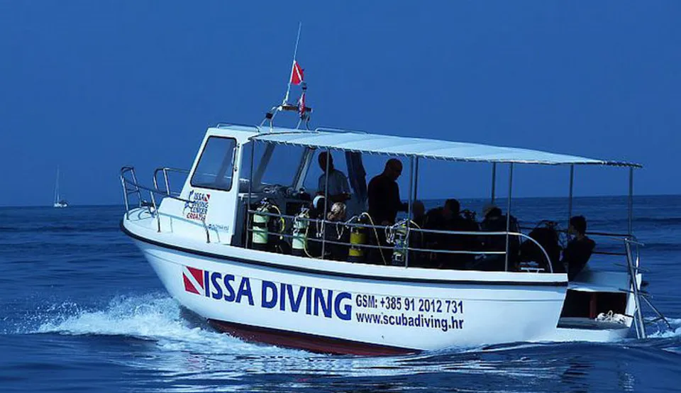 Issa Diving Center