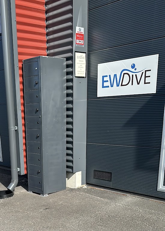 Ew Dive