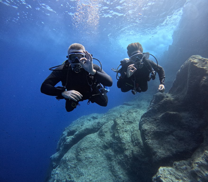 Horizon Diving
