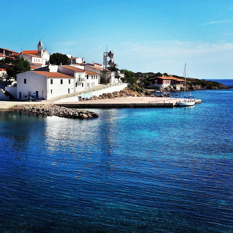 Cala D'Oliva Diving Center