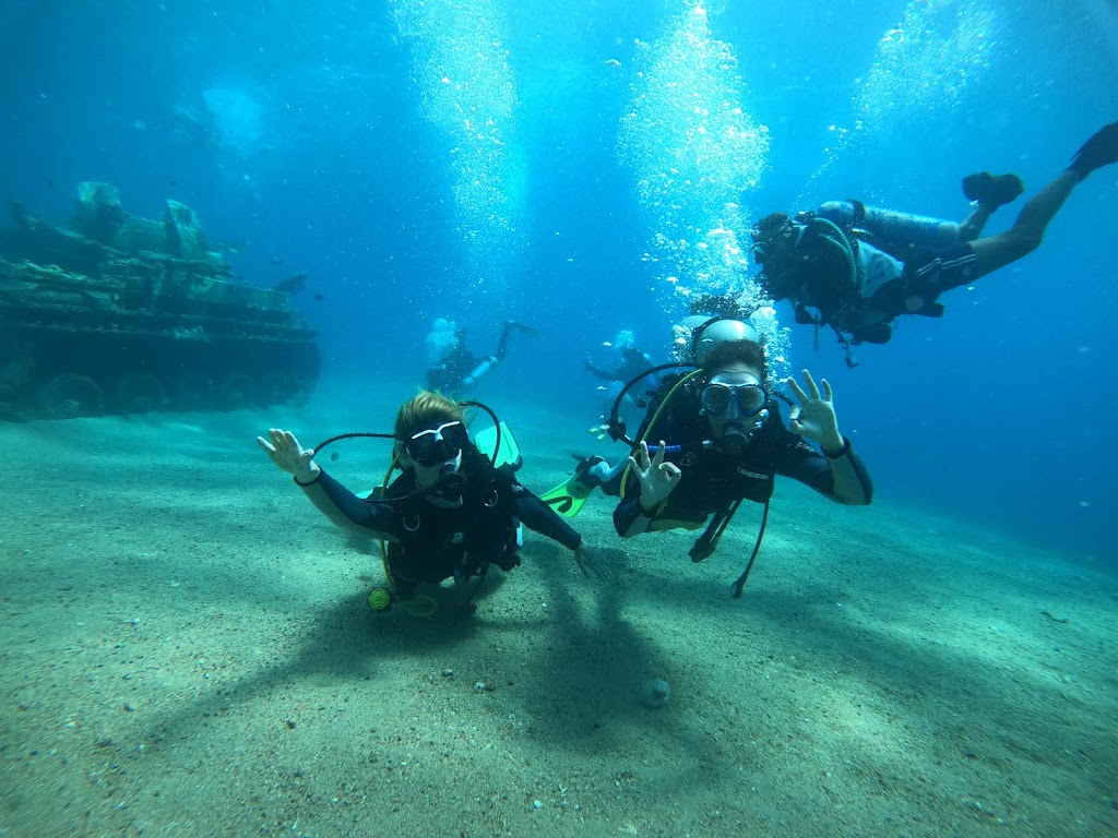 Waves Diving Center