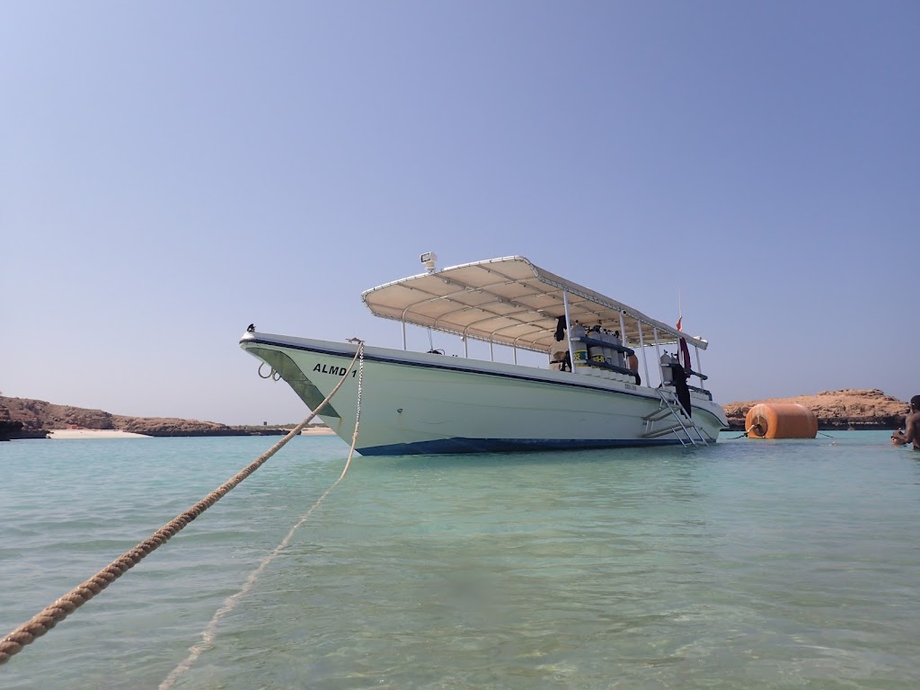Blue Flow Diving In Oman