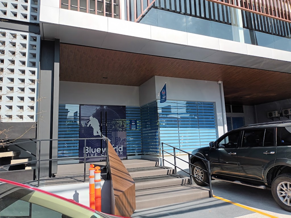 Blueworld Dive Center
