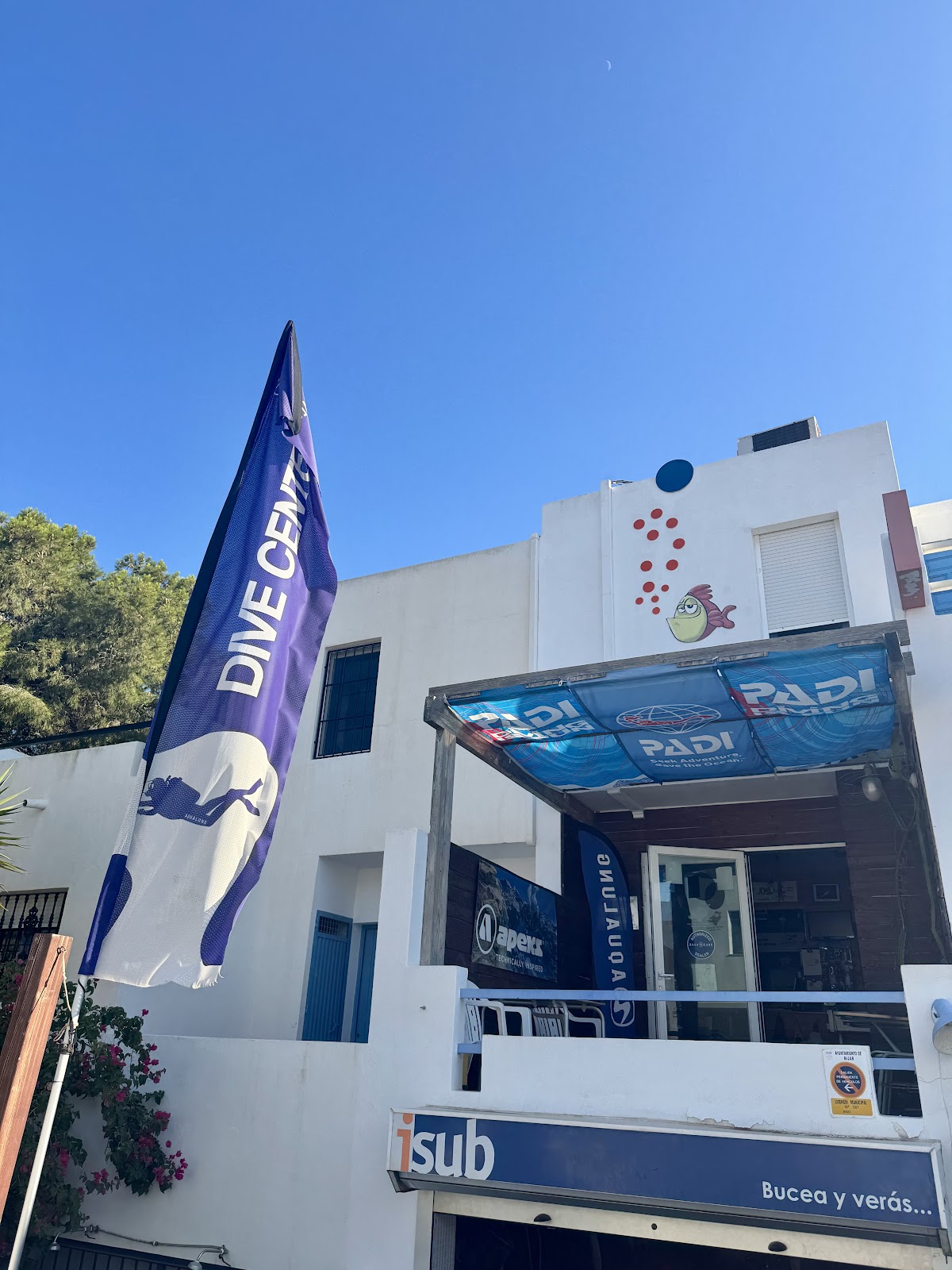 Diving Center Isub