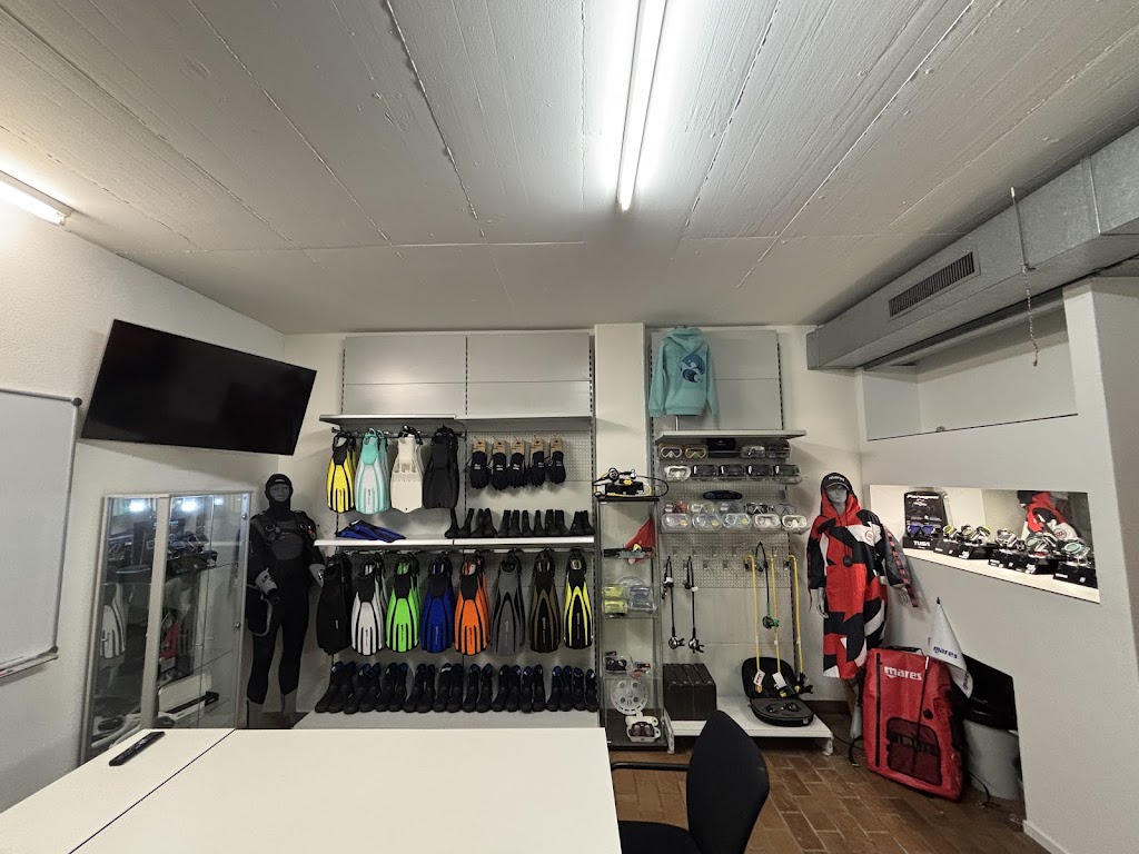 Manta Cruz Dive Center