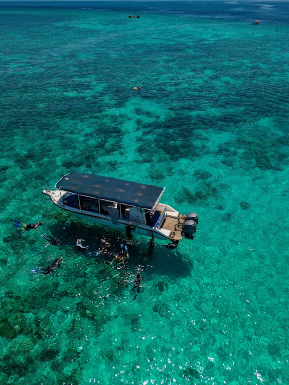 Extreme Diving Centre ( Neptune Pwani)