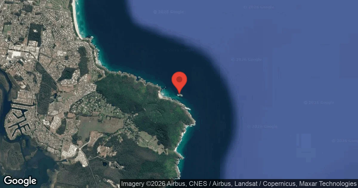 Dive site - Latitude Rock, Australia