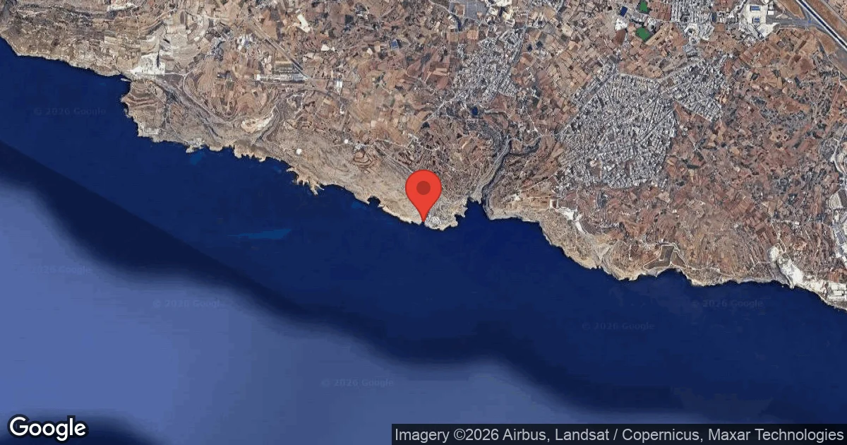 Wied Iz-Zurrieq (Blue Grotto)